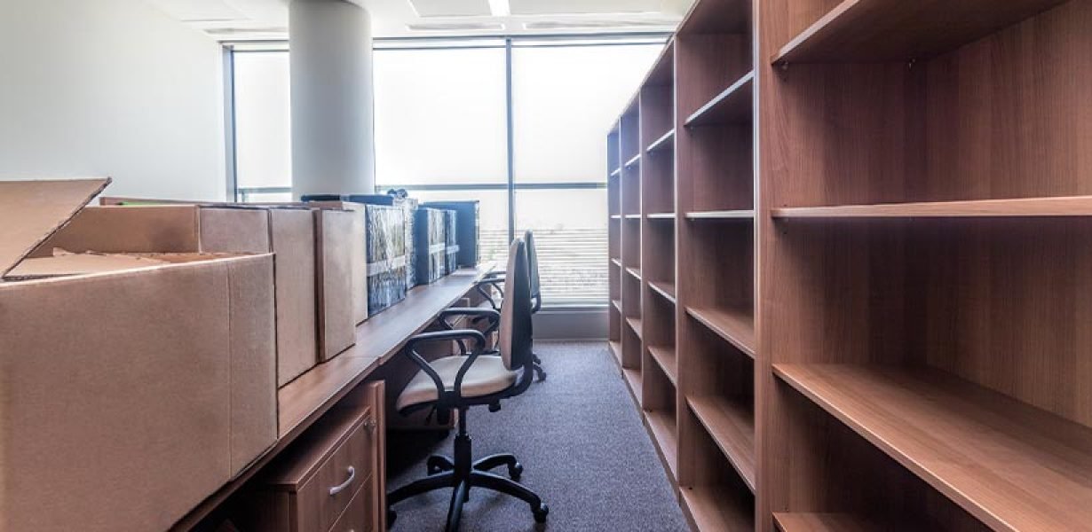 MOVE OUT CLEANING SERVICE